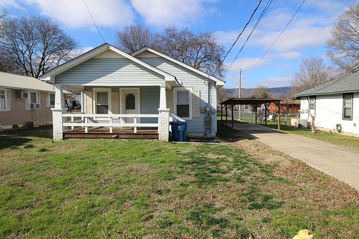1st image of 713 Flegal Ave