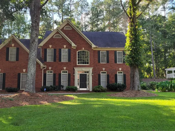 2304 Fairwood Cir, Jonesboro, GA 30236