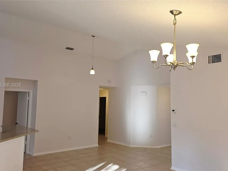 3247 NW 123rd Ave — Photo 8