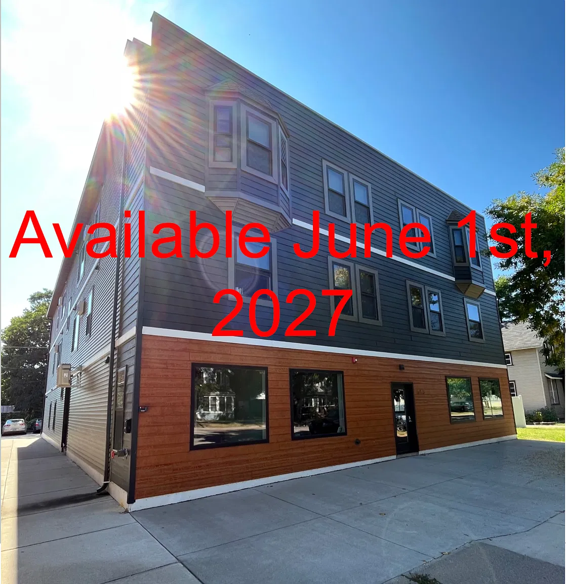 3 bed, 900 sqft, $1,485 — Photo 1