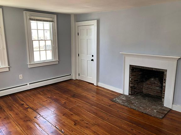 3rd image of 63 King St Floor 2