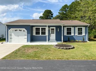 26 Keene St #70, Whiting, NJ 08759