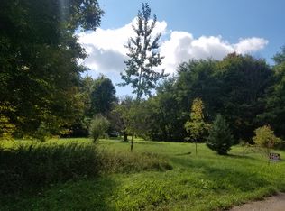 10377 W Allen Rd, Fowlerville, MI 48836