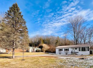 452-454 Brattleboro Rd, Hinsdale, NH 03451