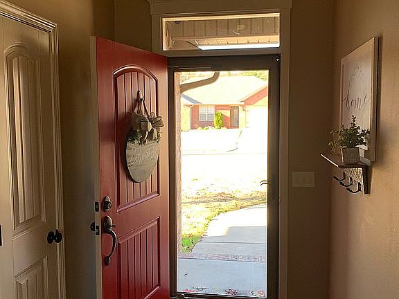 5th image of 278 Cottonwood Ln