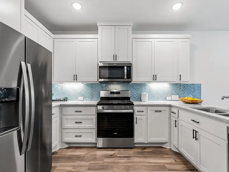 2529 Barnwood Ln — Photo 8