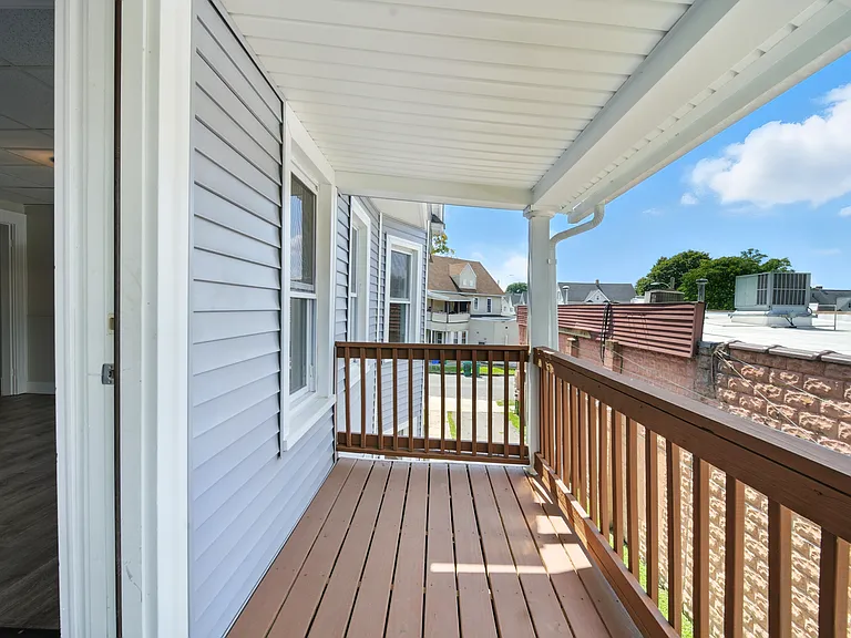 12-14 Kendall St #2 — Photo 11
