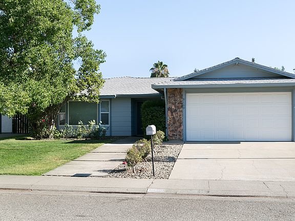 4th image of 9169 Brian Ct