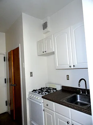 Rented by Prince Real Estate Associates LLC | media 16