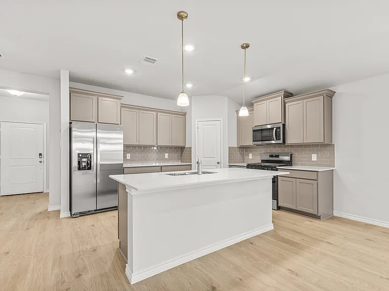 1220 Canton Dr — Photo 10