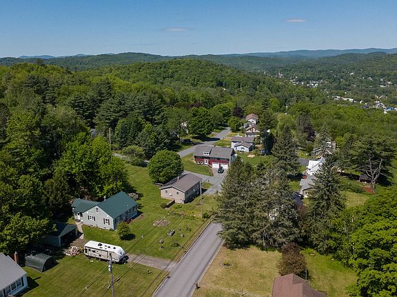 2nd image of 1272 Concord Avenue
