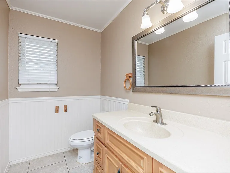 6702 Sahara Dr — Photo 24