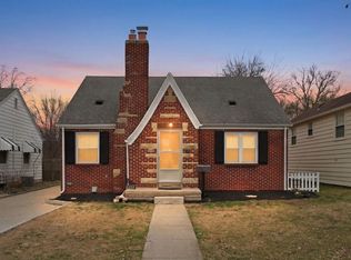 2222 Opechee Way, Fort Wayne, IN 46809