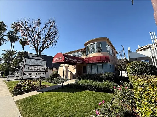 4343 Laurel Canyon Blvd Photo 1