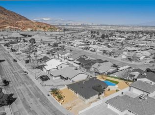 121 Grandview Dr, Henderson, NV 89002