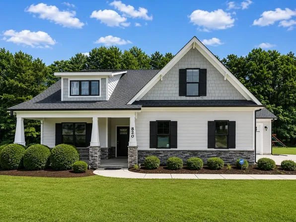 820 Christian Light Rd, Fuquay Varina, NC 27526