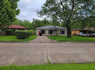 4323 Holloway Dr, Houston, TX 77047