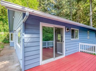 3038 Ne East Line Rd, Yachats, OR 97498