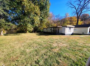 784 N 2853rd Rd, Utica, IL 61373