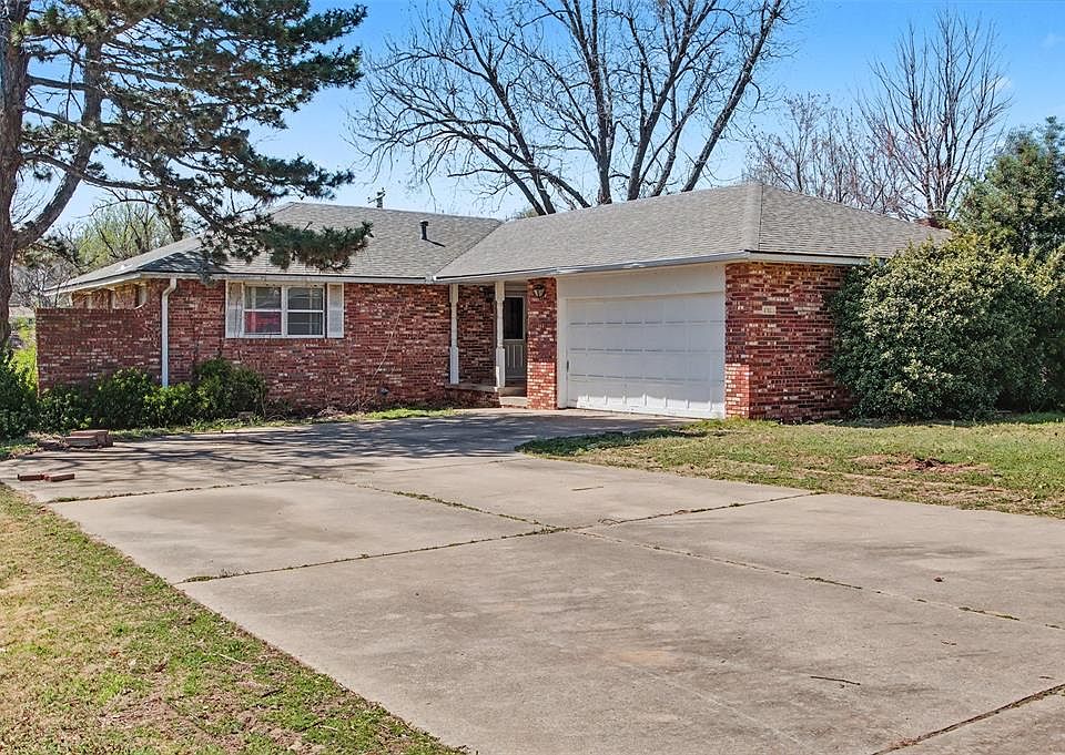 1st image of 1708 Dover Dr