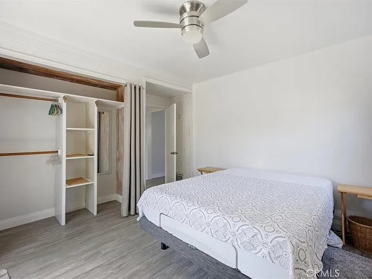422 S Juanita Ave — Photo 15