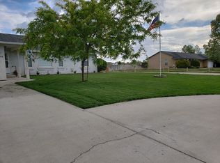 385 Hunter Park Way, Fallon, NV 89406