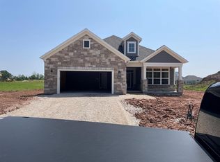 2412 Mensa Ct, Green Bay, WI 54311