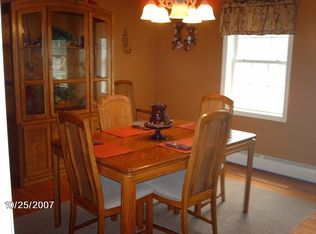 414 Green Hollow Rd, Danielson, CT 06239