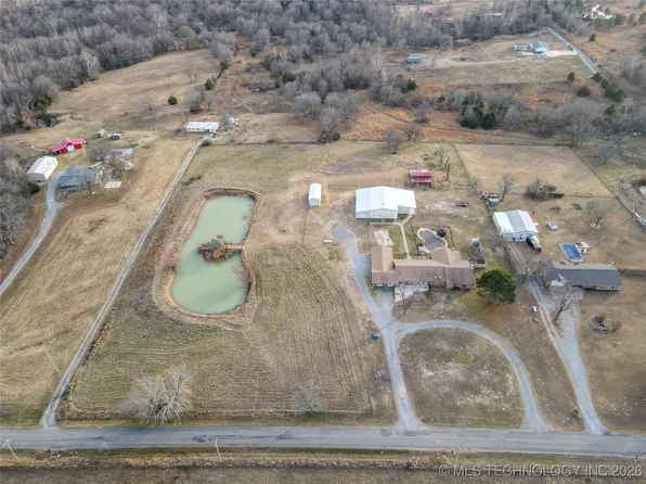 3108 High Hill Rd, McAlester, OK 74501