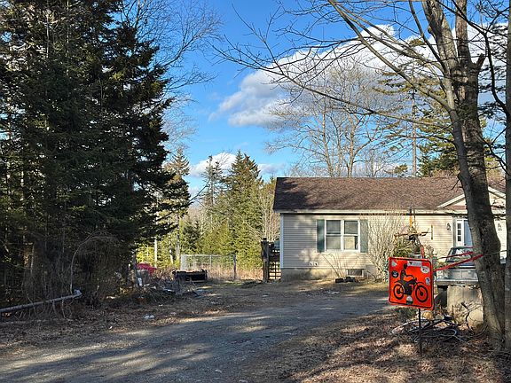 3rd image of 50 Cline Road