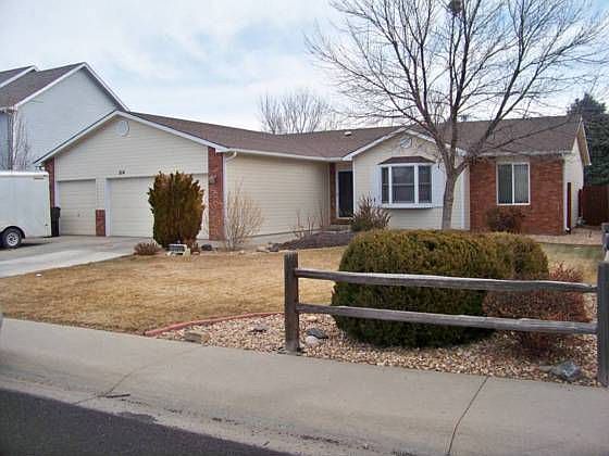 1st image of 214 N 49th Ave