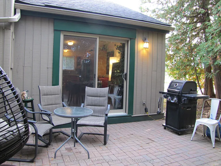 11 Harbour St W #341 — Photo 9