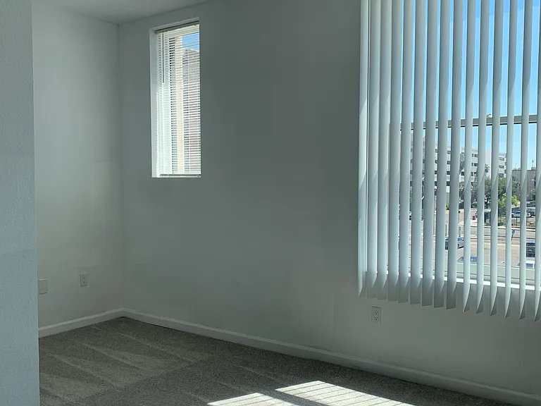1241 Broadway Plz #507 — Photo 5