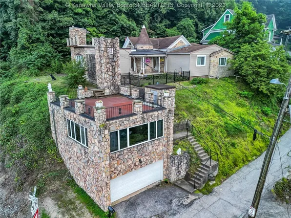 1201 Maccorkle Ave SE, Charleston, WV 25314