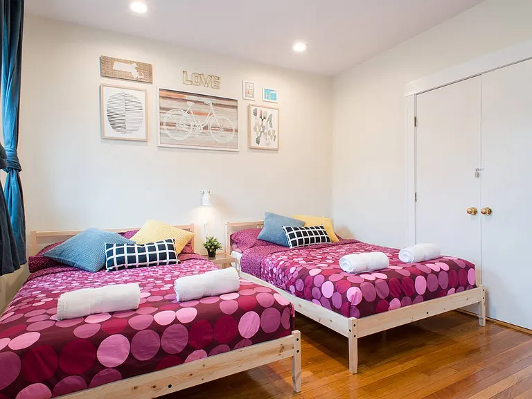 58 Queensberry St #18 — Photo 6