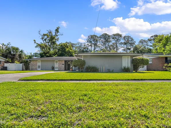 2749 ELISA Drive E, Jacksonville, FL 32216