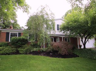 859 Partridge Ln, Webster, NY 14580