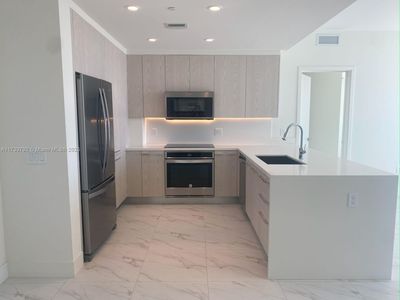 2000 Metropica Way APT 406, Fort Lauderdale, FL, 33323