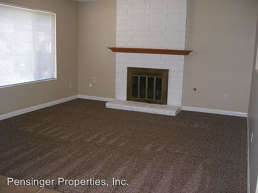 2nd image of 2705 N Half Moon Dr