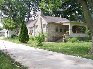 546 S 5th St, Fairbury, IL 61739