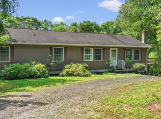 61 Parker Hill Rd S, Higganum, CT 06441