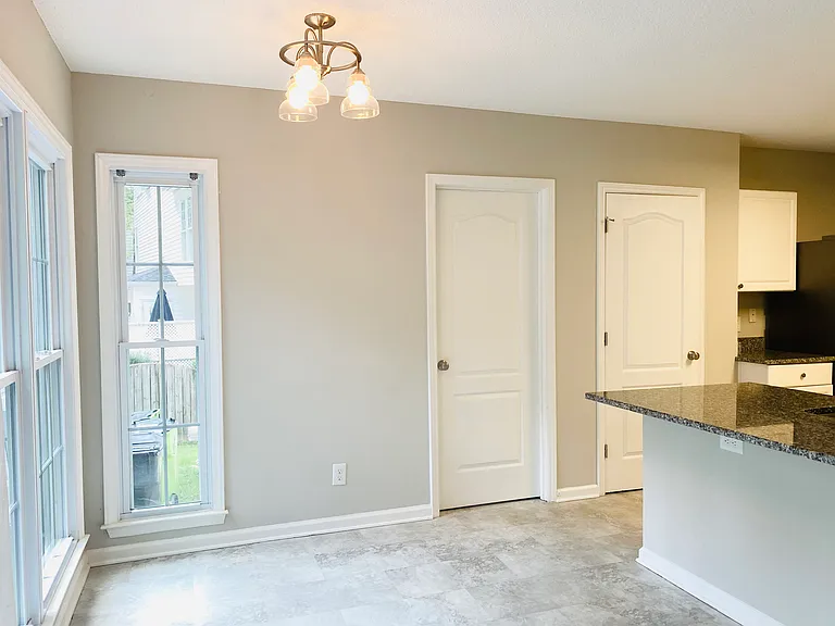 1705 Waterclose Ct — Photo 13