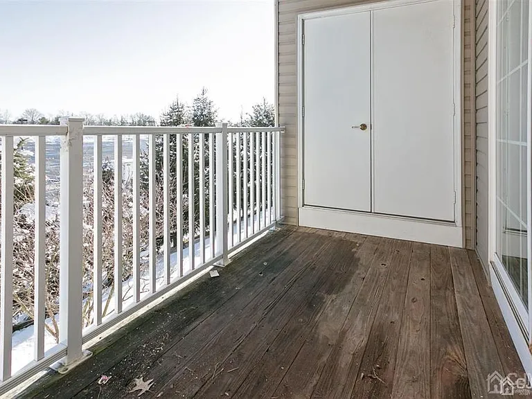2224 Edward Stec Blvd — Photo 26