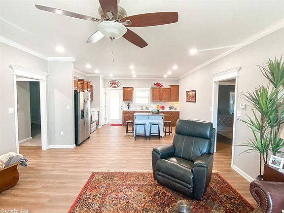 3rd image of 2104 Rehoboth Dr