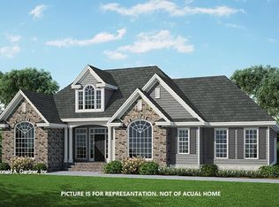 182 Miry Creek Ln, Clinton, NC 28328