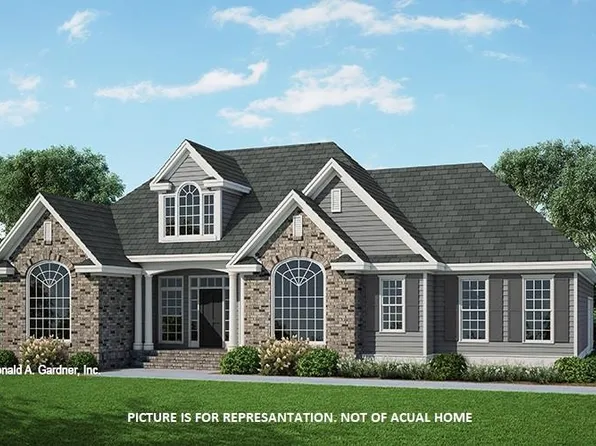 182 Miry Creek Ln, Clinton, NC 28328