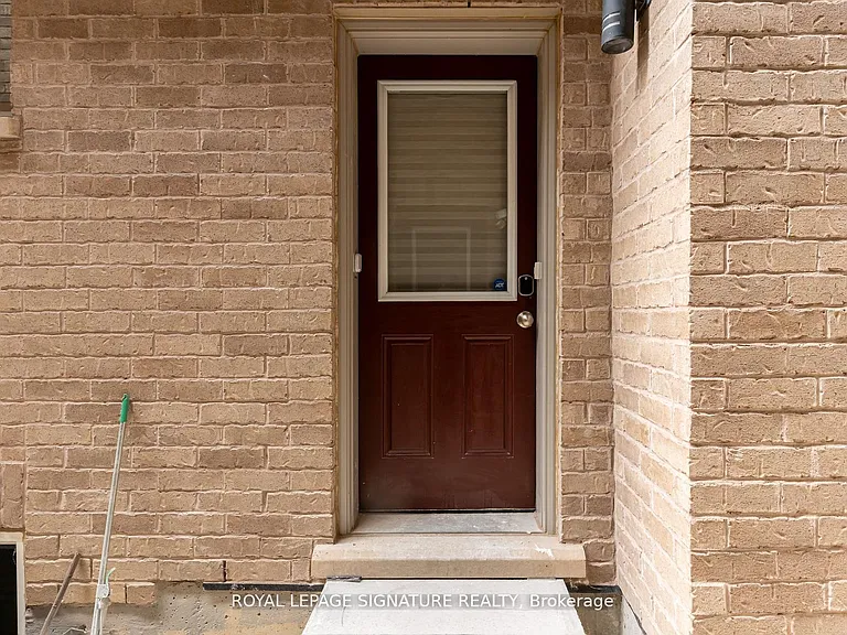 16 Dancing Waters Rd #BASEMENT — Photo 5