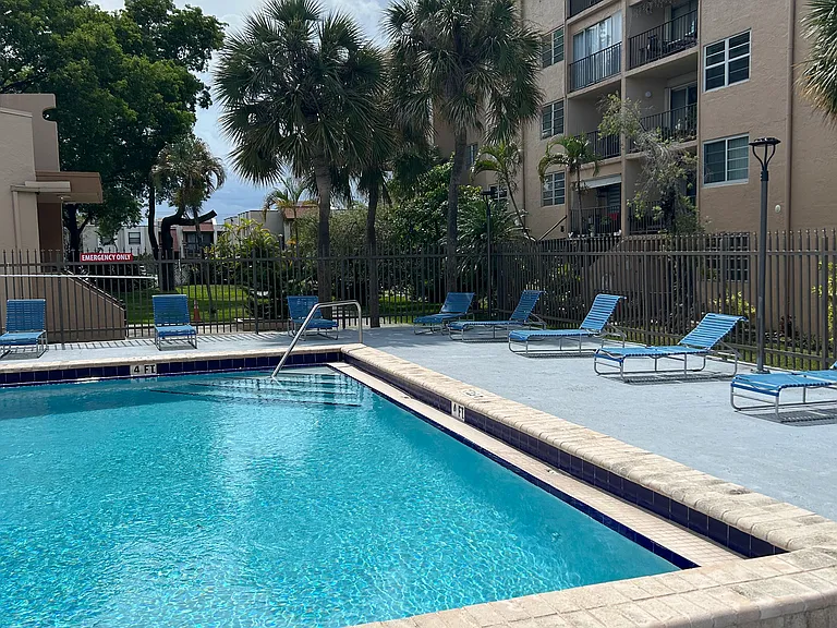 8895 Fontainebleau Blvd #101 — Photo 9