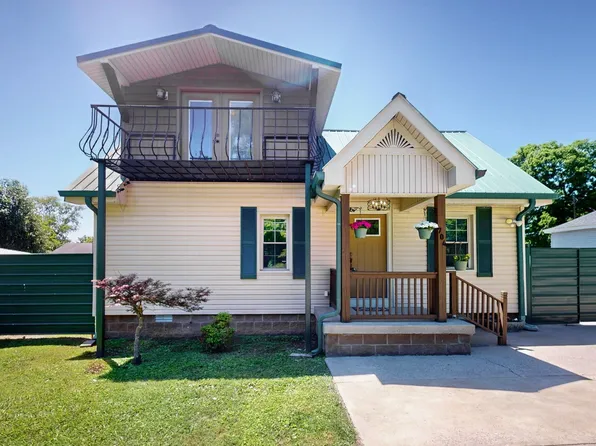 704 Page Ave, Lebanon, TN 37087