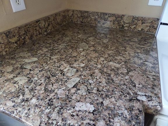 4th image of 5507 W La Reata Ave